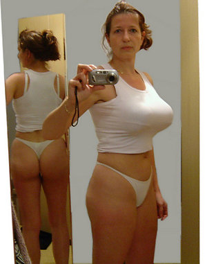 Mature Selfshot Pics