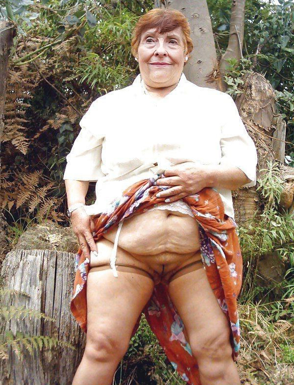 600px x 786px - Amazing funny old lady pictures - Naked Mature Photos.com